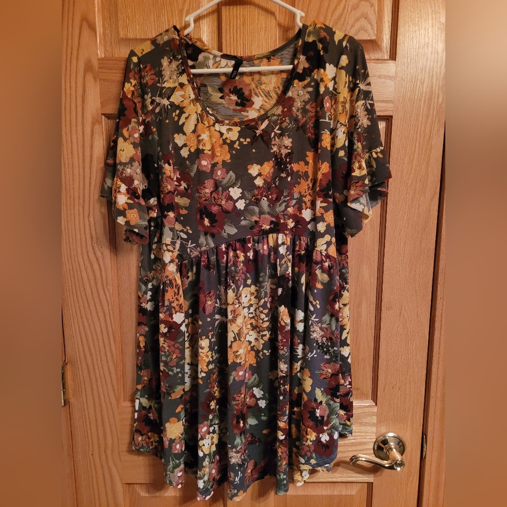 Voll Style Floral Women's Tunic - Multicolor